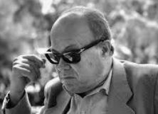 Erhan Zorlu,Cemil Meriç'in hayatını, Bu Ülke ve Mağaradakiler eserlerini ideoloji eleştirisi ve Türk irfanı perspektifiyle akademik bir dille inceliyor.