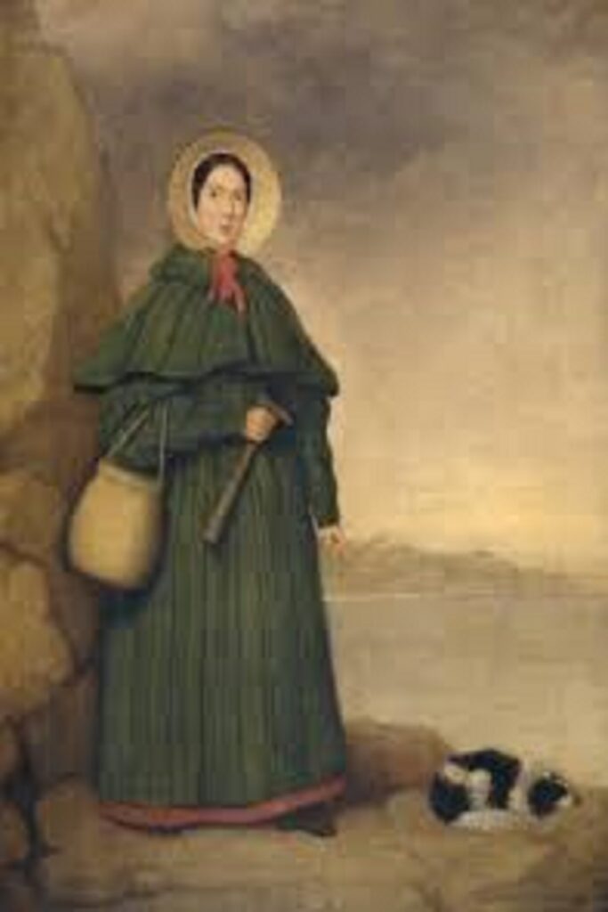 Görsel için): Mary Anning’in Lyme Regis kıyılarında fosil ararken temsil edilen portresi ve bulduğu dinozor fosillerinden bir kesit